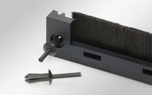 Expanding rivet 1-4 mm